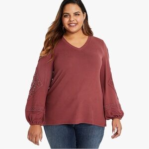 ➕ Maurices Crochet Sleeve Detail Wine Colored Fleece Top Womens Plus Size 0X